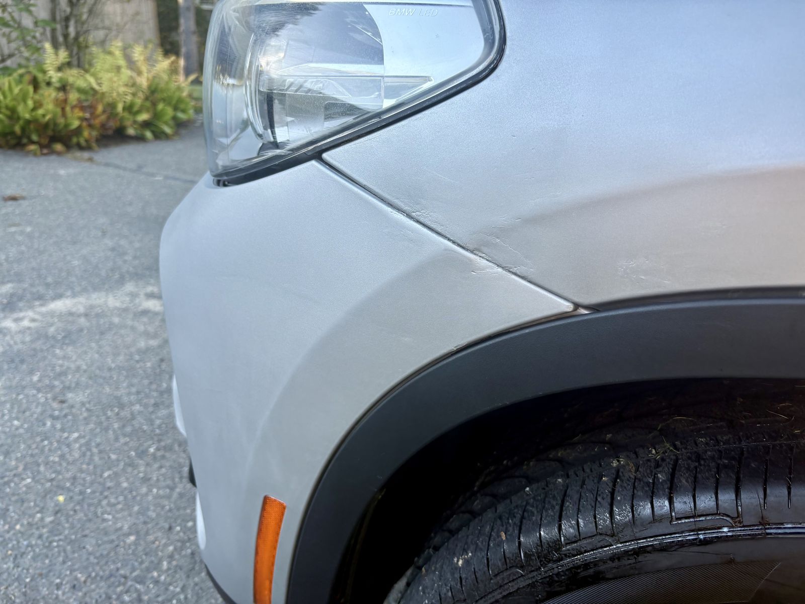 Fender above headlight